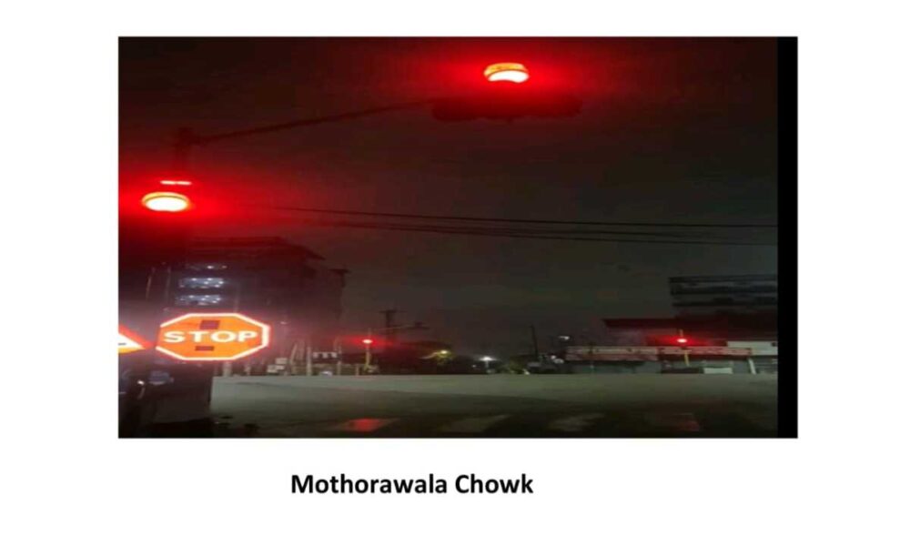 11 अति व्यस्तम जंक्शनों पर नवीन ट्रैफिक लाइट कार्य भी हुआ पूर्णः जल्द होंगी समर्पित