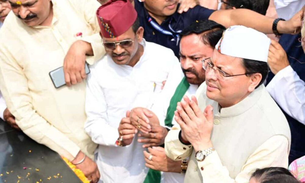 रामपुर तिराहा शहीदों को मुख्यमंत्री पुष्कर सिंह धामी ने दी श्रद्धांजलि