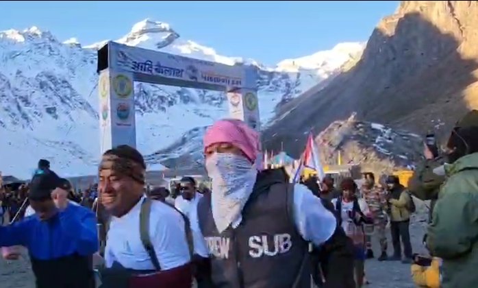 आदि कैलाश में उत्तराखंड की पहली हाई एल्टीट्यूड अल्ट्रा रन मैराथन का ऐतिहासिक आयोजन*